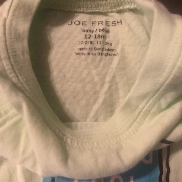 2 Sleeveless Shirts - Picture 7 of 7